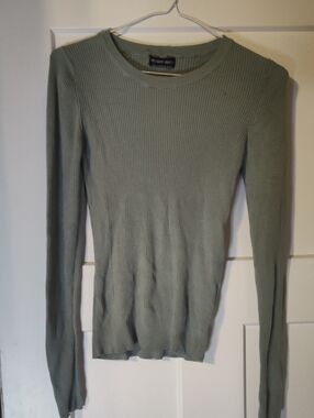 Streetwear Society Ribbed Long-Sleeve Tee in Sage Green